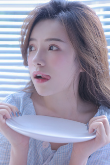 免费国精产品—品二品